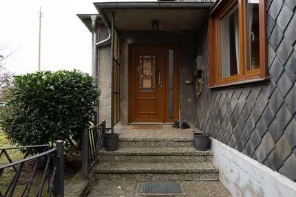 Haus zum Kaufen in Lengede 459.000,00 € 287 m²