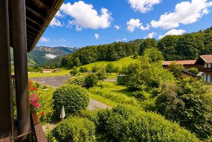 Wohnung zum Kaufen in Aschau im Chiemgau 215.000,00 € 48.57 m²