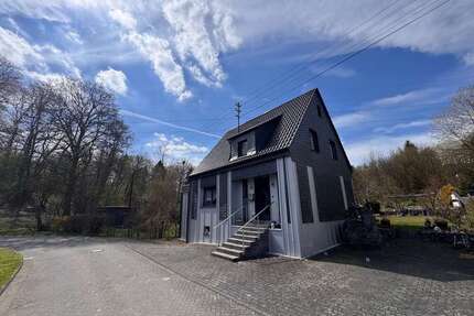 Haus zum Kaufen in Borod 198.000,00 € 130 m²