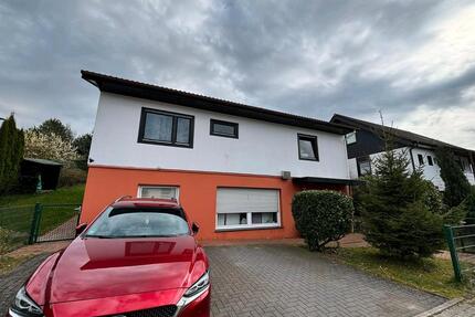 Einfamilienhaus - 439.000,00&nbsp;EUR Kaufpreis, ca.&nbsp; 140,00&nbsp;m&sup2; in Remscheid (PLZ: 42855) Lüttringhausen