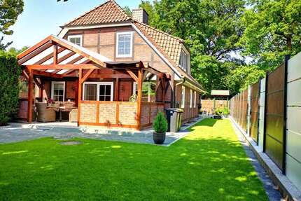 Haus zum Kaufen in Zeven 395.000,00 € 163 m²