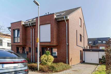 Haus zum Kaufen in Dormagen 585.000,00 € 144 m²