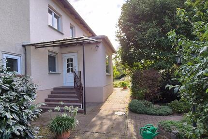 Reihen-EFH mit Garten in ruhiger Lage provisionsfrei zu verkaufen - Falkenstein/Harz