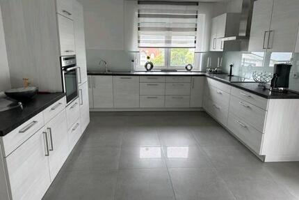 Moderne 2-Zimmer-Wohnung mit Balkon in Crailsheim – Hirtenwiesen