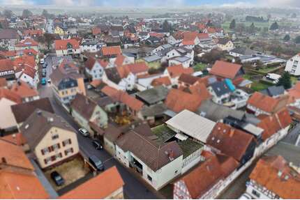 Haus zum Kaufen in Wölfersheim 210.000,00 € 136 m²