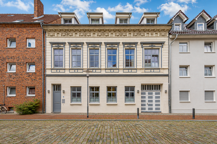 Wohnung zum Kaufen in Rendsburg 215.000,00 € 112.33 m²