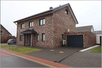 großzügiges, neuwertiges Einfamilienhaus in ruhiger Lage - Versmold