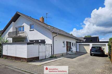 Haus zum Kaufen in Sandhausen 570.000,00 € 271 m²
