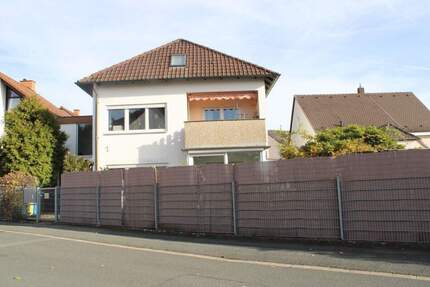 !! TOP-Angebot in ALTERLANGEN - Dreifamilienhaus für die große Familie in begehrter Lage !!