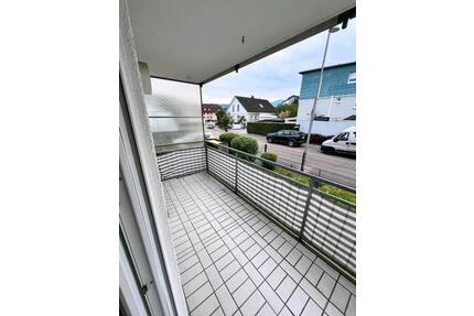 2-Zimmer Wohnung mit Balkon,Küche,Stellplätze in Gernsbach Mitte