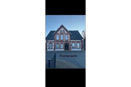 Mehrfamilienhaus in zentraler Lage - Uchte