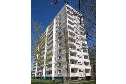 Wohnung zum Mieten in Hermsdorf 330,00 € 55.7 m²