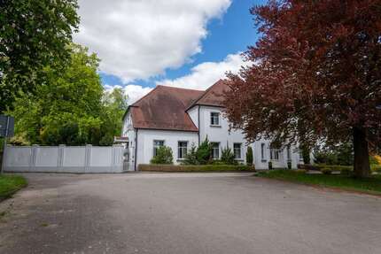 Haus zum Kaufen in Borrentin 750.000,00 € 500 m²