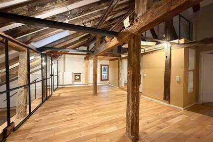 Erstbezug: Charmante 2 Zimmerdachgeschosswohnung in Konstanzer Stadtmitte