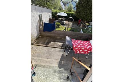 Gemütliches Wohnen mit Gartenanteil: 3-Zimmer-Erdgeschosswohnung - Biebertal