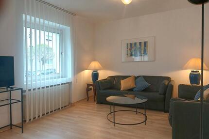 Voll ausgestattete Erdgeschosswohnung mit Loggia in Düsseldorf-Heerdt