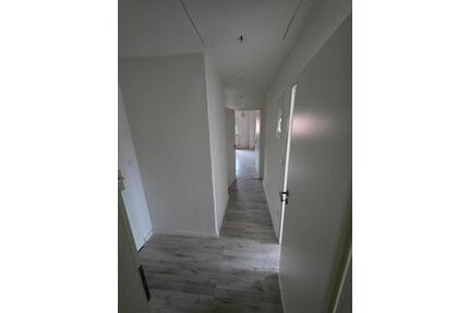 4 Zimmer Dachgeschosswohnung in FriedbergFauerbach, Hauptstraße - Friedberg (Hessen)