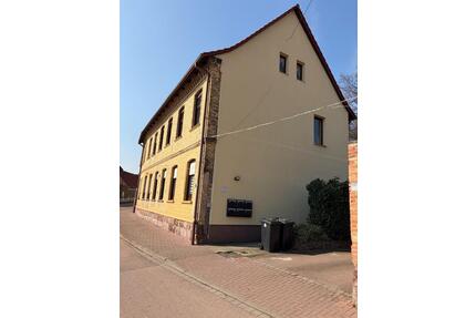 2 Zimmer Wohnung (52,5 m²) Helbra 1.OG ruhige Lage