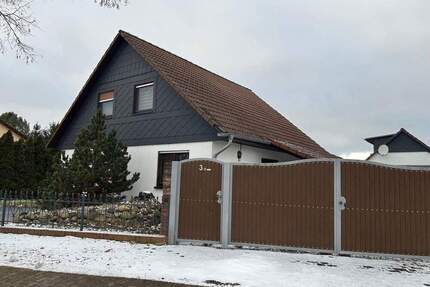 Einfamilienhaus plus Ferienhäuschen - Bärenthoren