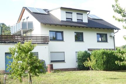 4-Zimmerwohnung, Küche, Bad im OG, Balkon + Terrasse - Werbach