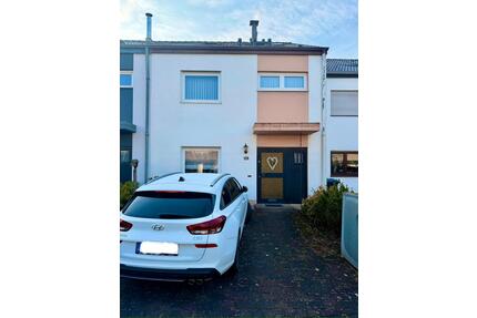 Schönes Einfamilienhaus mit viel Potential - Ensdorf