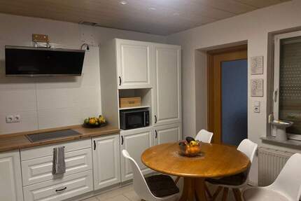 Attraktives Reihenmittelhaus mit schönem Garten - Reichenbach im Vogtland