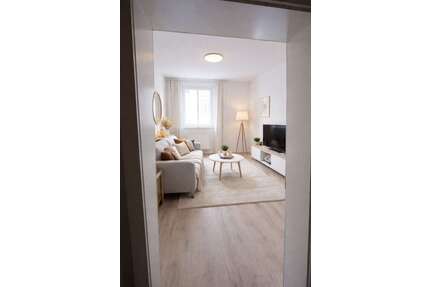 Wohnung zum Mieten in Zeitz 300,00 € 47.56 m²