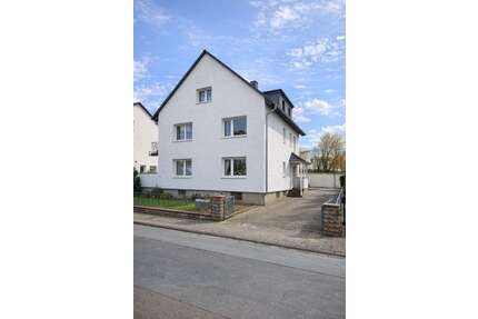 Haus zum Kaufen in Bad Vilbel 1.049.000,00 € 203 m²