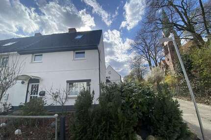 Haus zum Kaufen in Bremen-Blumenthal 259.000,00 € 102 m²