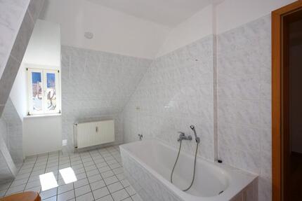 Schöne 4R-Wohnung (Maisonette) im Zentrum von Eisleben - Eisleben (Lutherstadt)