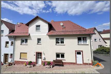Haus zum Kaufen in Melsungen 159.000,00 € 166.25 m²