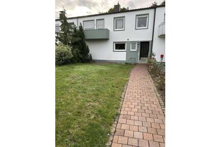 Haus zum Kaufen in Augsburg 440.000,00 € 125 m²