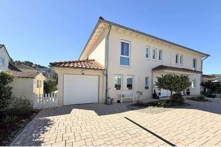 Haus zum Kaufen in Overath 785.000,00 € 151.99 m²