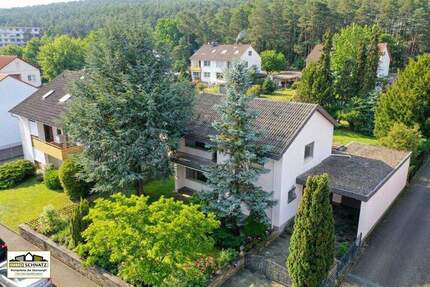 Großzügiges 1-2-Familienhaus mit Garten und Garage in Erlenbach