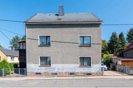 Haus zum Kaufen in Hartmannsdorf 98.500,00 € 184.55 m²