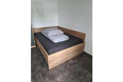 Wohnung Zimmer - 750,00&nbsp;EUR Kaltmiete, ca.&nbsp; 16,00&nbsp;m&sup2; in Moosthenning (PLZ: 84164)