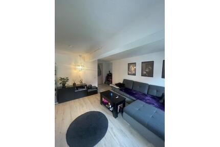 2-Zimmer-Wohnung mit Stellplatz & Einbauküche in Rennertehausen - Allendorf (Eder)