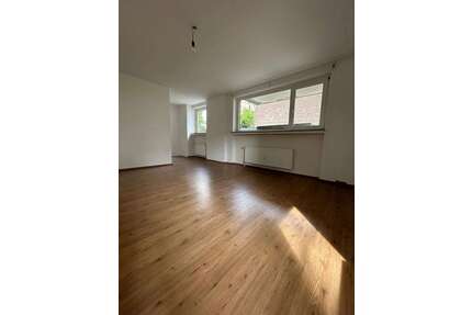 Wohnung zum Mieten in Düsseldorf 708,00 € 57.71 m²