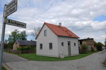 Uckermark am historischen Markt zwischen Badestelle und Dorfladen - Oberuckersee OT Potzlow