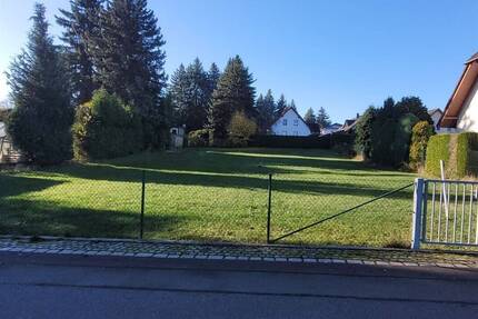 Gepflegte Baulücke in ruhiger und begehrter Lage von Stadt-Chemnitz