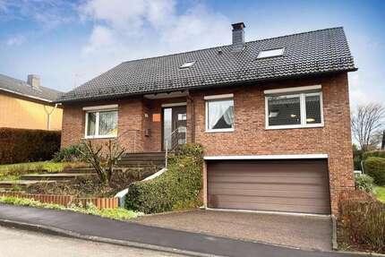 Haus zum Kaufen in Lohmar 498.000,00 € 125 m²