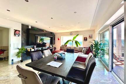 Zeitgemäßes Wohnen mit Qualität und Anspruch – Einfamilienhaus mit Einliegerwohnung - Wangen im Allgäu Neuravensburg