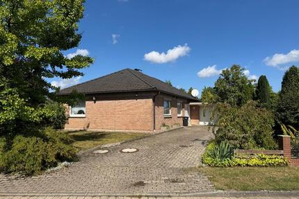 Provisionsfrei großzügiger 4-Zimmer-Bungalow in Melle Bruchmühlen