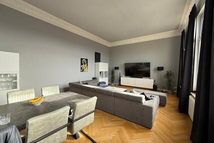 Stilvolle Altbauwohnung mit hohen Decken - Celle Altencelle