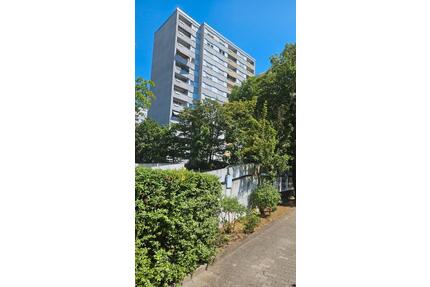 Schöne 3-Zimmer-Wohnung mit Balkon und Einbauküche - Ludwigshafen am Rhein Edigheim
