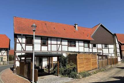 Haus zum Kaufen in Bovenden 269.000,00 € 175 m²