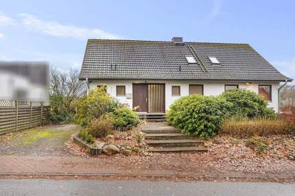 Viel Platz zum Leben: Großes Einfamilienhaus mit Vollkeller und familiengerechter Ausstattung - Stelle Ashausen