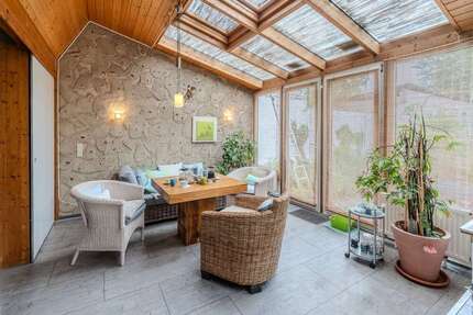 Haus zum Kaufen in Sinzig 420.000,00 € 230 m²