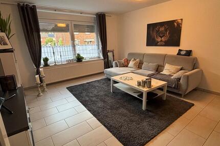 Liebevoll renovierte 2-Zimmerwohnung im Erdgeschoss inkl. Garage - Moers