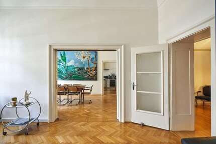 Wohnung zum Kaufen in Düsseldorf 1.290.000,00 € 178 m²